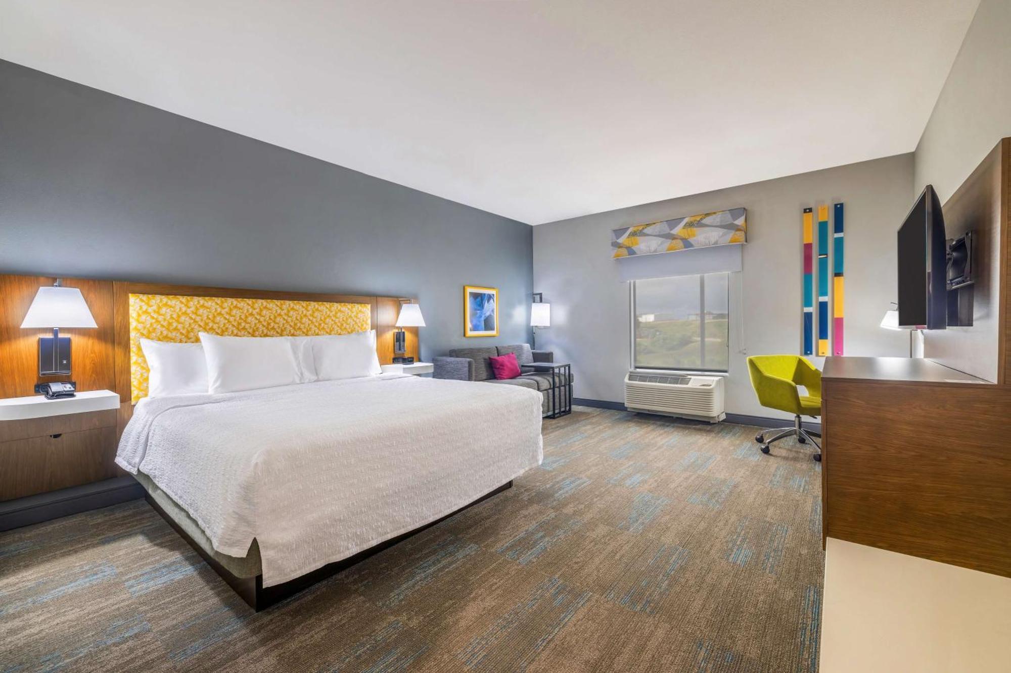 Hotel Hampton & 3*